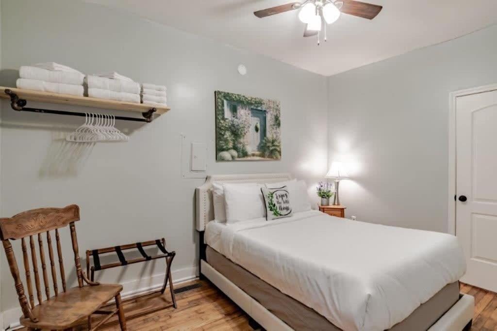 Dauphin District Darling #1-Downtown, Restaurants Apartment โมบิล ภายนอก รูปภาพ