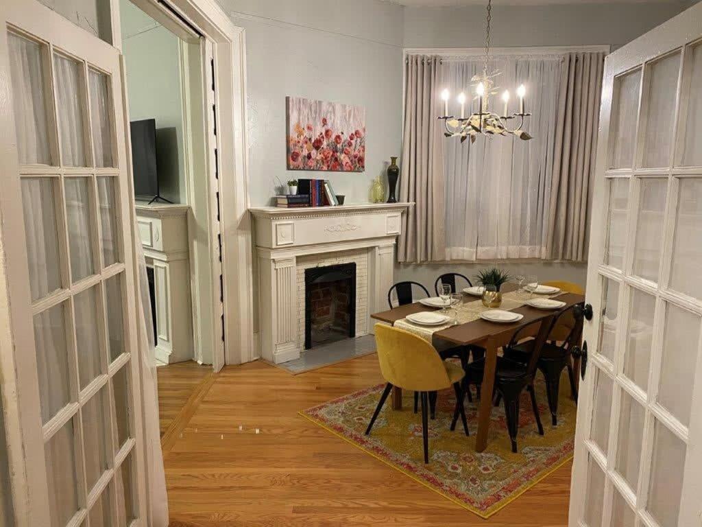Dauphin District Darling #1-Downtown, Restaurants Apartment โมบิล ภายนอก รูปภาพ