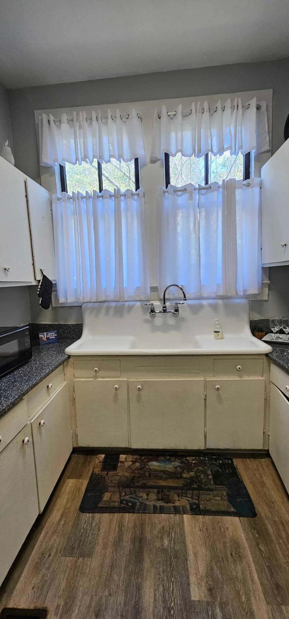 Dauphin District Darling #1-Downtown, Restaurants Apartment โมบิล ภายนอก รูปภาพ